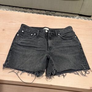 Madewell Relaxed Mid-Length Black Denim Shorts — SIZE 28!